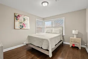 Extended Stay Friendly | Cozy Chicago Home - Image 5