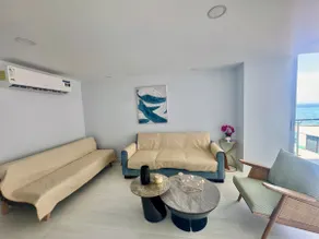 Oceanfront apartment in Salinas - Image 3