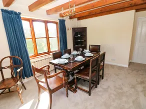 Park Hall Cottage - Image 2
