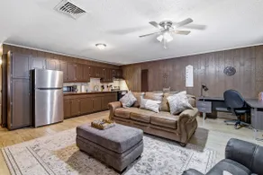 Rustic Retreat | 1BR | Near ULM, Airport & Mall - Image 4