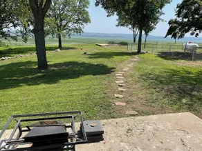 Bluffs Bend Retreat - Image 4