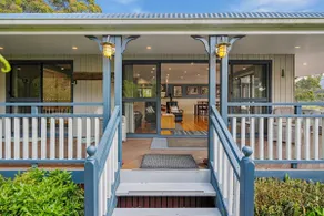 Bruny Island Retreat Tasmania- Stunning bay views - Image 4