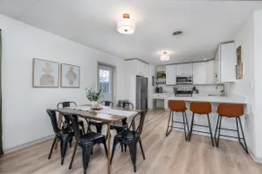 Starved Rock Getaway•Sleeps 6•Quiet Neighborhood - Image 3