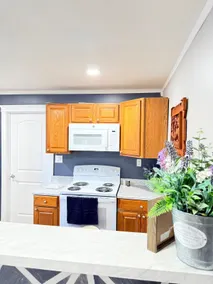 Cozy Stay• Sleeps 8•Steps to Zoo•Near Civic Center - Image 4
