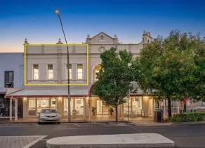 The Byron No.1 - Image 3