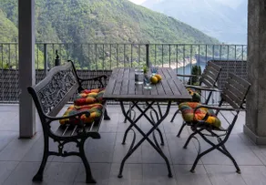 Panoramic apartment with sun terrace & lake view - Image 5