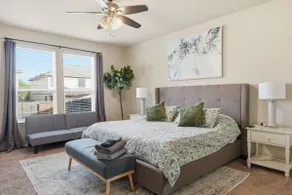 Fall Getaway | 5BR w/ Theater Near Randolph AFB - Image 4