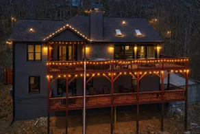 Lake, Golf, Pools, Pickleball, Hot Tub - sleeps 13 - Image 2