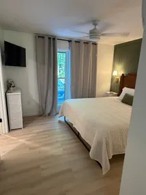 Brand new cottage with a view! Clean! Cozy! Safe! - Image 5