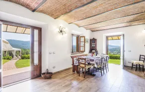 3 bedroom gorgeous home in Montecatini Val Di Cec - Image 5