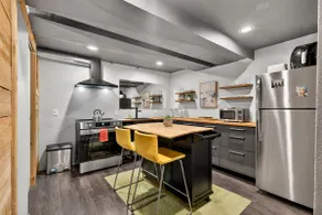 Deluxe West Seattle Apartment | Sleeps 6 | FIFA - Image 5