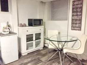 Loft with Private Entrance and Hot Tub # 308903 - Image 3