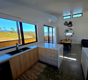 5BR Lakeview Home | 2 Living Areas | Sleeps 12 - Image 2