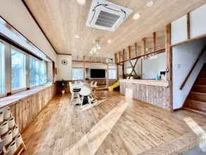 Cleaning fee included for 12 people! You can play, sing, along the river, a whole house rental, large terrace BBQ, building 126㎡, 4 cars, no neighbors - Image 3