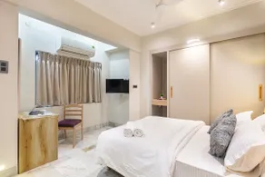Curated 2Bhk Near Apollo Hospitals 9 & 10 - Image 2