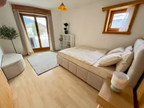 Alpine Home with Lounge - 10 min from St Moritz - Image 4