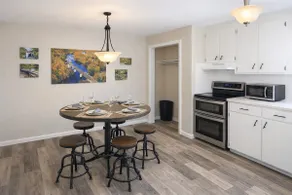 Stylish 3BR Home Near Hub Trail & Amenities - Image 3