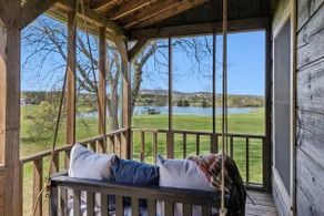 Circle C Cabin | Pond · Trails · Fire Pit · Kayaks - Image 3