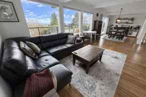 Seaview Suite · sunrise deck, BBQ, firepit & 3-bed - Image 5
