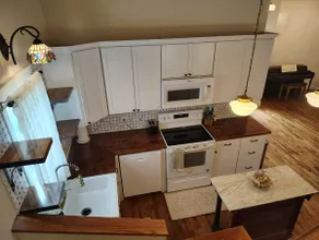 The Little White Chapel Retreat - Image 4