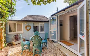 Red Cedars | Lux Lodge | HotTub | Whitecliff Bay - Image 4