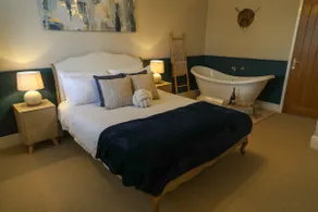 Windsor Cottage - Image 2