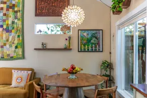 The Alleyway Carriage House - Image 3