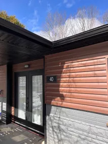 Cozy chalet in Lac-Brome with lake access - Image 5