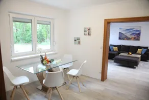 Family Bungalow with 800 m² Private Garden - Image 5