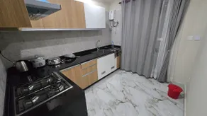 2BHK w/ Balcony & Mountain View - Image 3