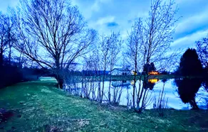 Pondside Farmstead in the Selle Valley - Image 3