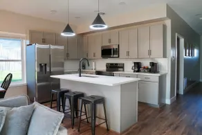 The Palmstead | Stylish 3 BR | Garage EV Charging - Image 5