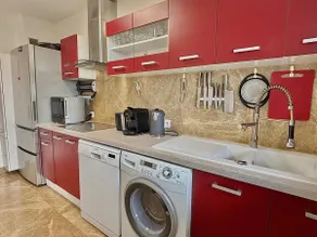 80 m² Apartment with Sea View & Pool – 6 Guests - Image 4