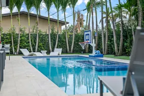 Modern 6BR Villa | Heated Pool | Jacuzzi | Games - Image 5