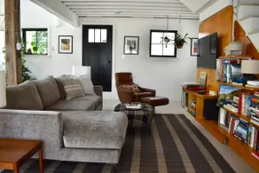 Camden Loft Guesthouse - Image 3