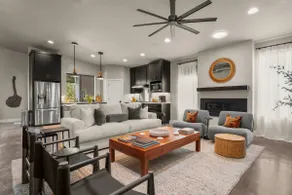 Cowboy Pool + Walk to Square | Sleeps 8 - Image 4
