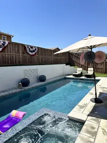 Backyard Paradise: Pool, Spa, outdoor BBQ Kitchen - Image 2