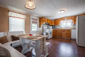 Quiet Farm Stay 2BR Retreat Near Bay & Lighthouse - Image 5