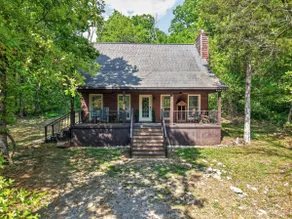 Freedom Reigns Cabin Cozy Country Retreat - Image 3