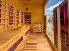 Waterfront Oasis w/ Hot Tub, Sauna, FirePit & Pier - Image 5