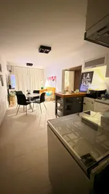 Very comfortable, modern and in a prime location - Image 3