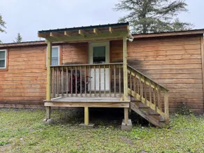 Lake Road Cabin - Image 3