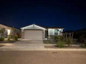 Modern 4 Bedroom Home - Image 4