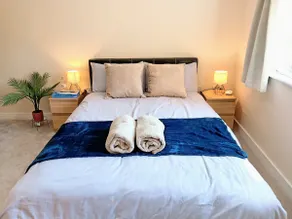 2 Bedrooms Flat in Surrey, 30 min to London - Image 5