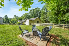 Lake Anna Retreat | Screened Porch + Fire Pit - Image 4