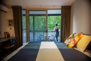 Modern New Farm apartment • 2 Balconies + Parking - Image 2
