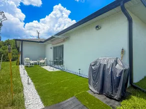 Beach-Ready 4-Bed Home, Pet-Friendly - Image 3