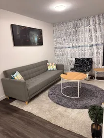 Dr Pizzle Suite | Perfect Cozy Spot in Saskatoon - Image 4