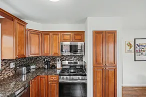 Historic Alexandria Chic 4BR Retreat | Parking - Image 5