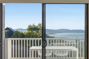 Waterside 3B Oasis | Private Parking & Scenic View - Image 4